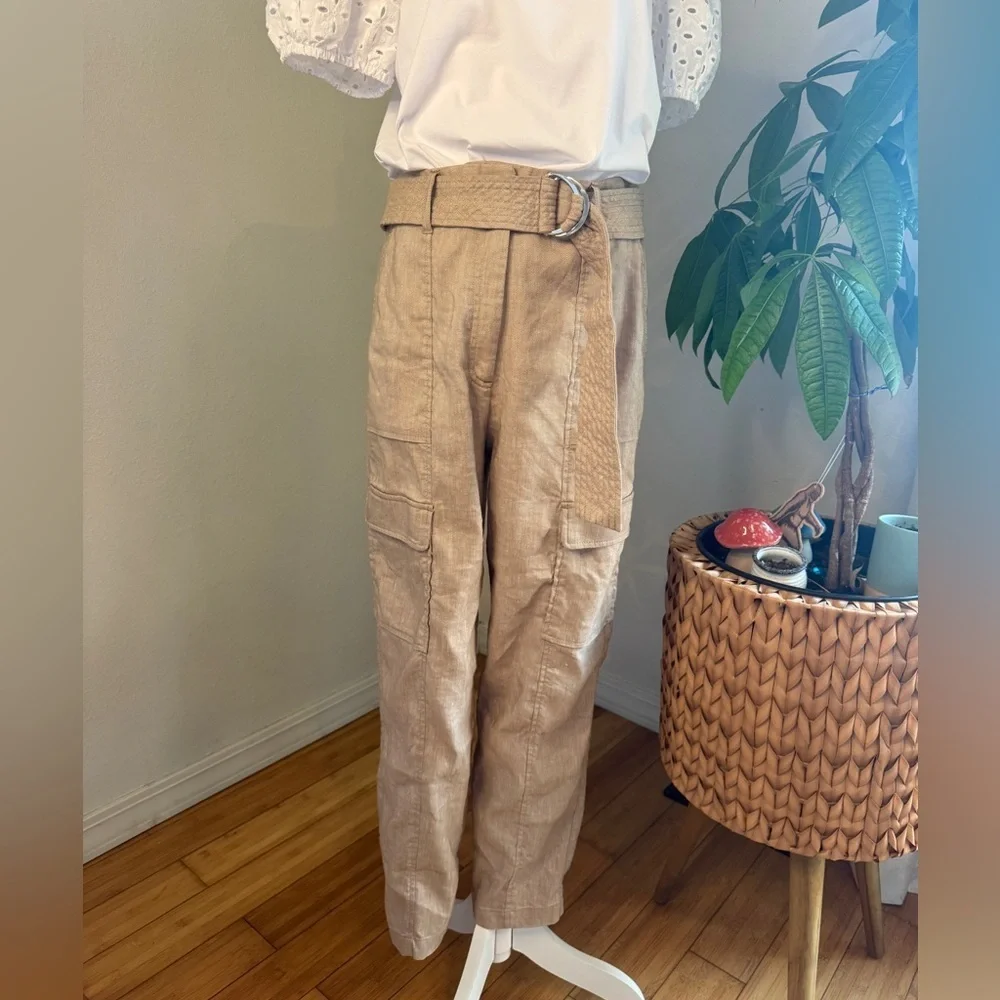 White House Black Market Beige Linen/Poly Blend Cargo Pants